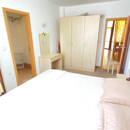три комнаты на солнечном берегу Apartamento