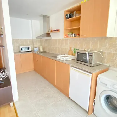 Apartamento три комнаты на солнечном берегу *